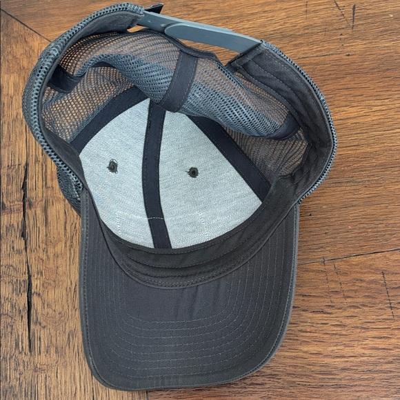 Patagonia FCD Anvil Trucker Forge Gray Mesh SnapBack Cap limited Edition 2015